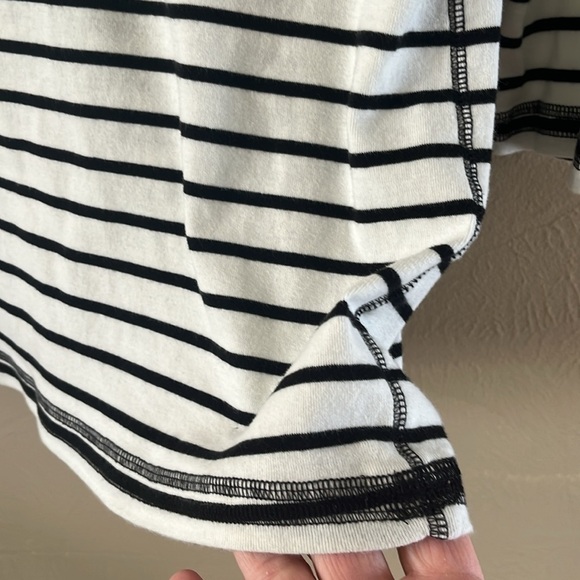 Eddie Bauer Split Neck Three-quarter Sleeves White Black Stripes T-shirt Size XL - Picture 5 of 14